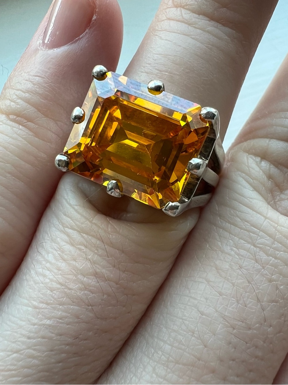 Vintage Sterling Silver Ring with Large Amber-Cut Yellow / Orange Stone 925